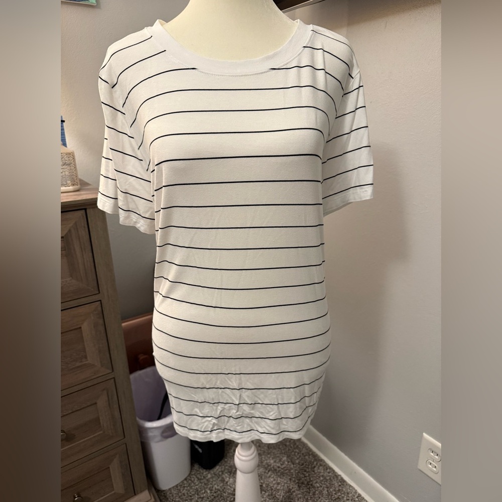 White and black stripped polyester top, super soft
